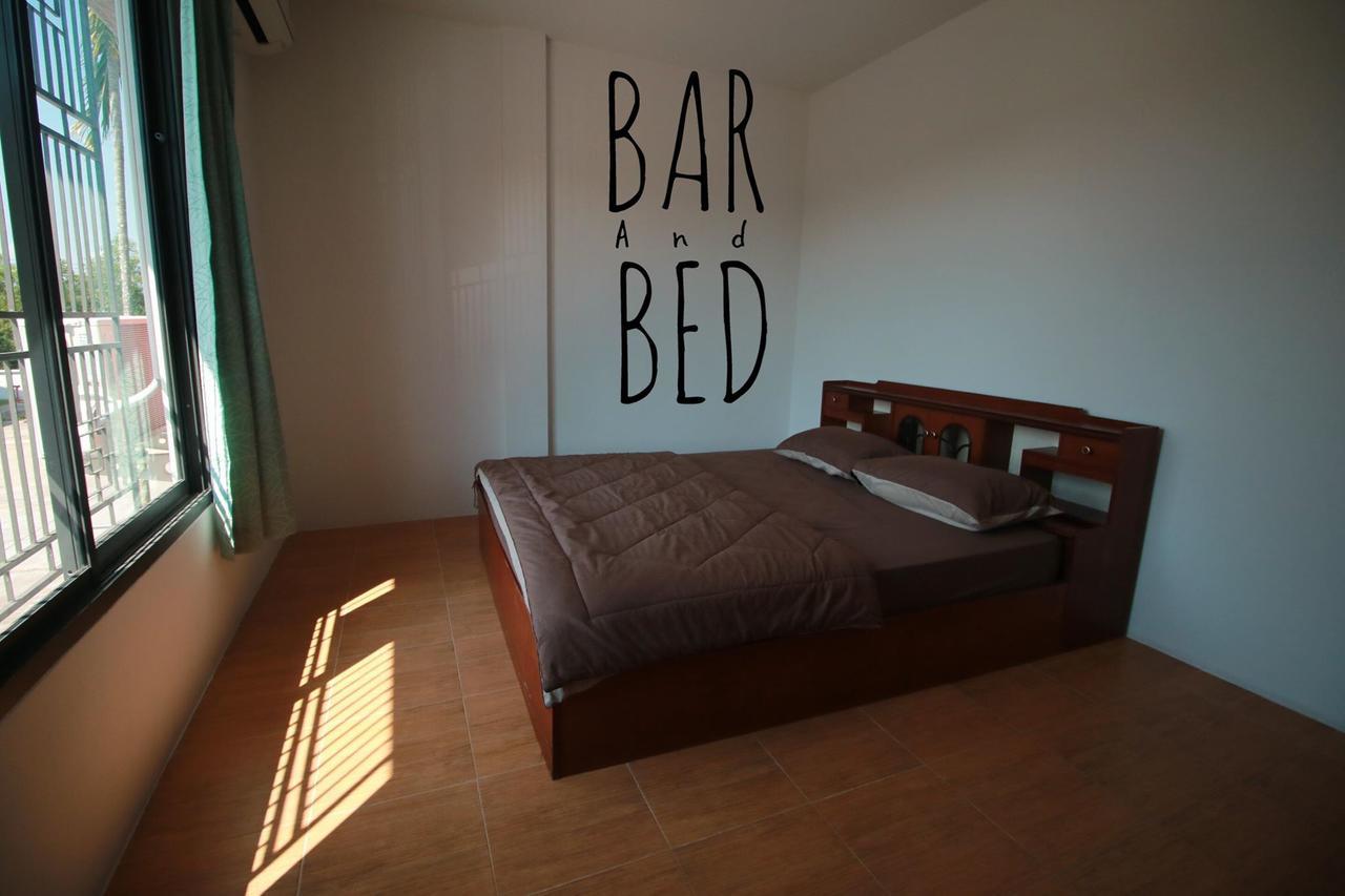 Albergue Barandbed Urt Surat Thani Exterior foto